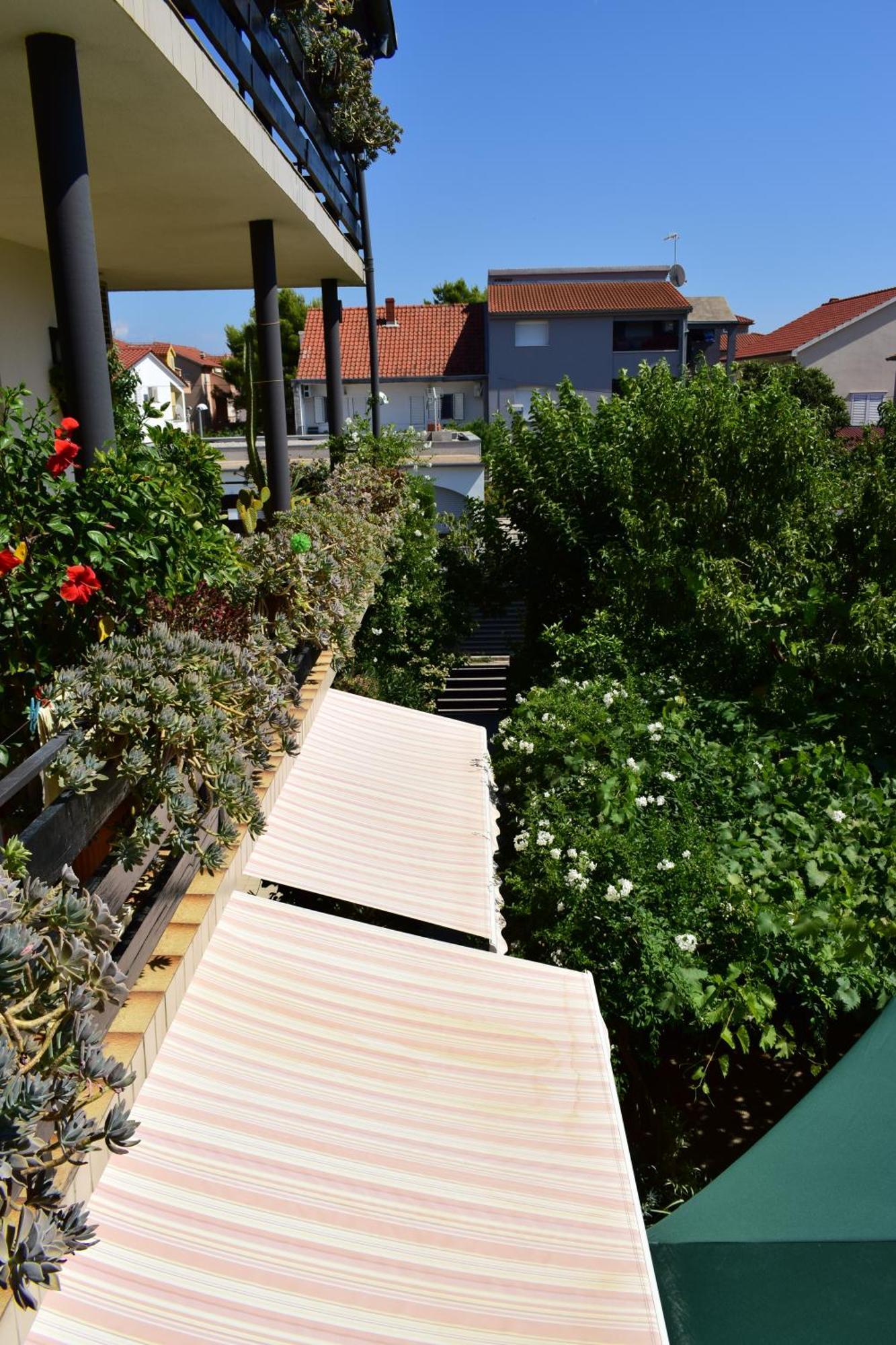 Rooms Vila Mautner Vodice Buitenkant foto