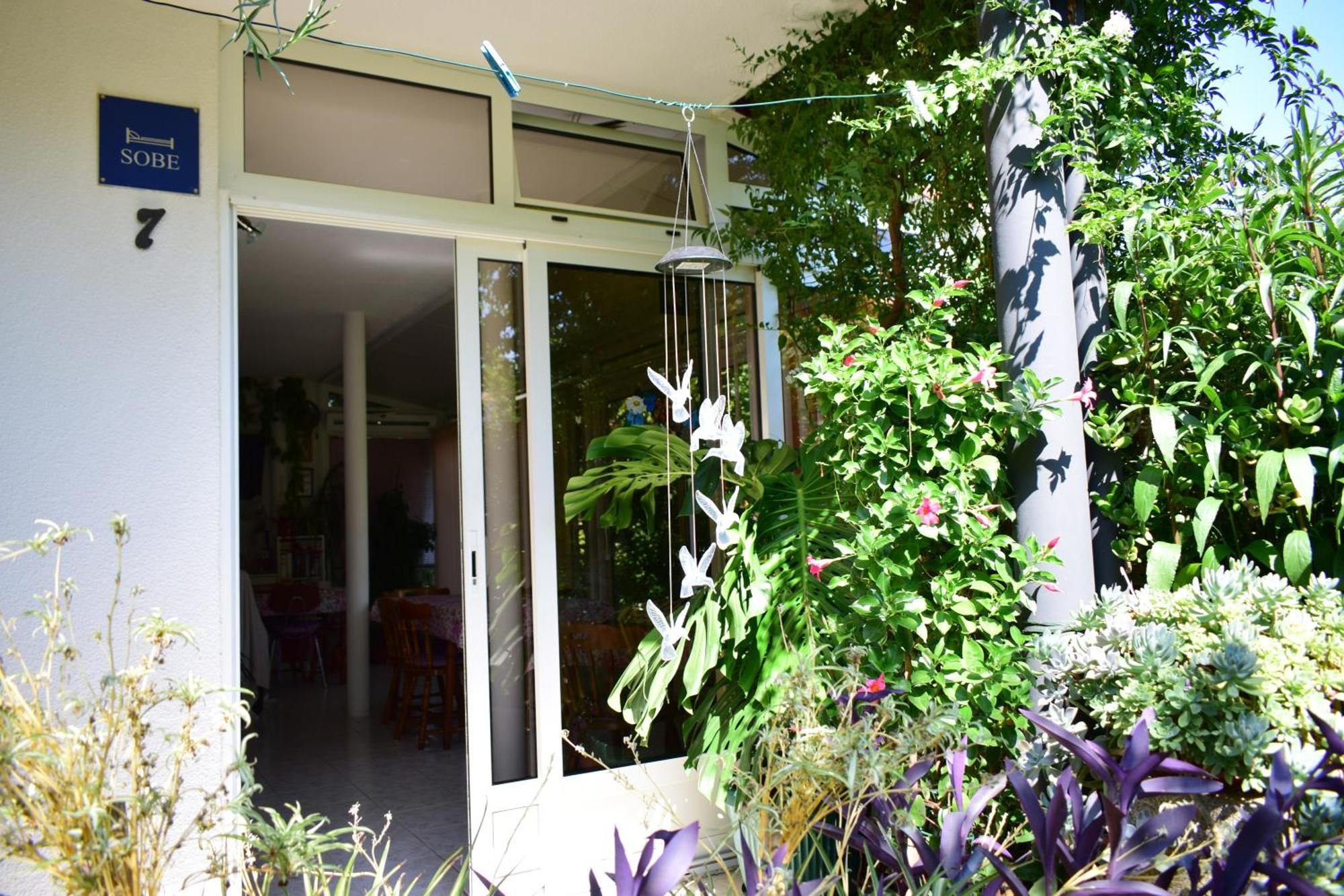 Rooms Vila Mautner Vodice Buitenkant foto